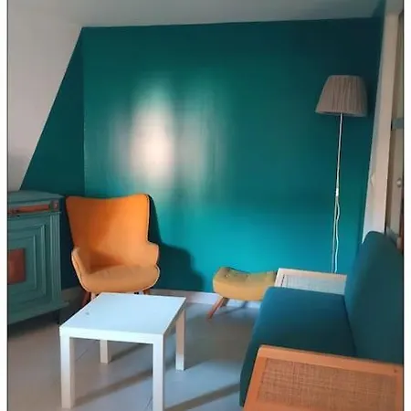 - 34 T3 Apartment Pomérols